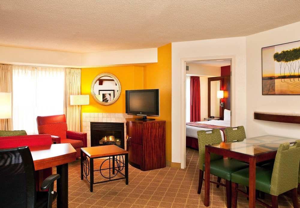 Residence Inn By Marriott Portsmouth Exteriör bild