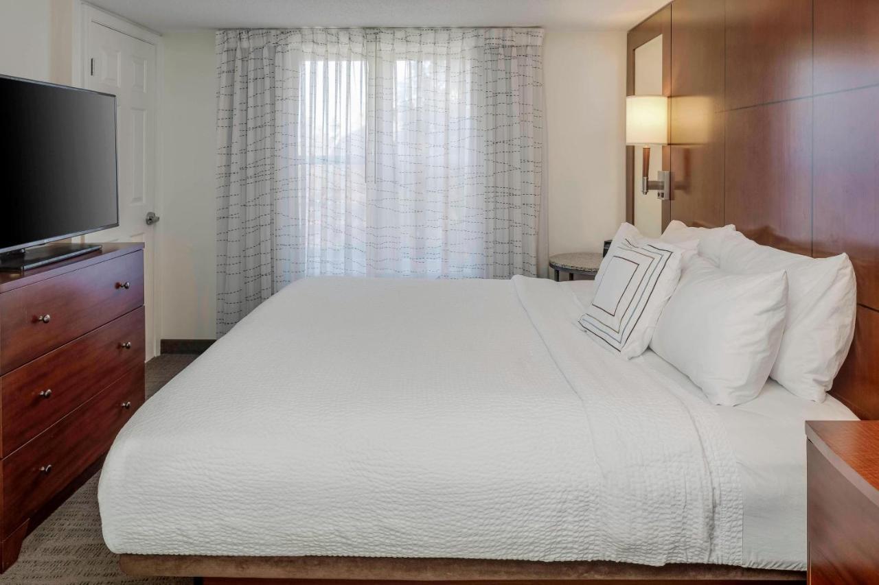 Residence Inn By Marriott Portsmouth Exteriör bild