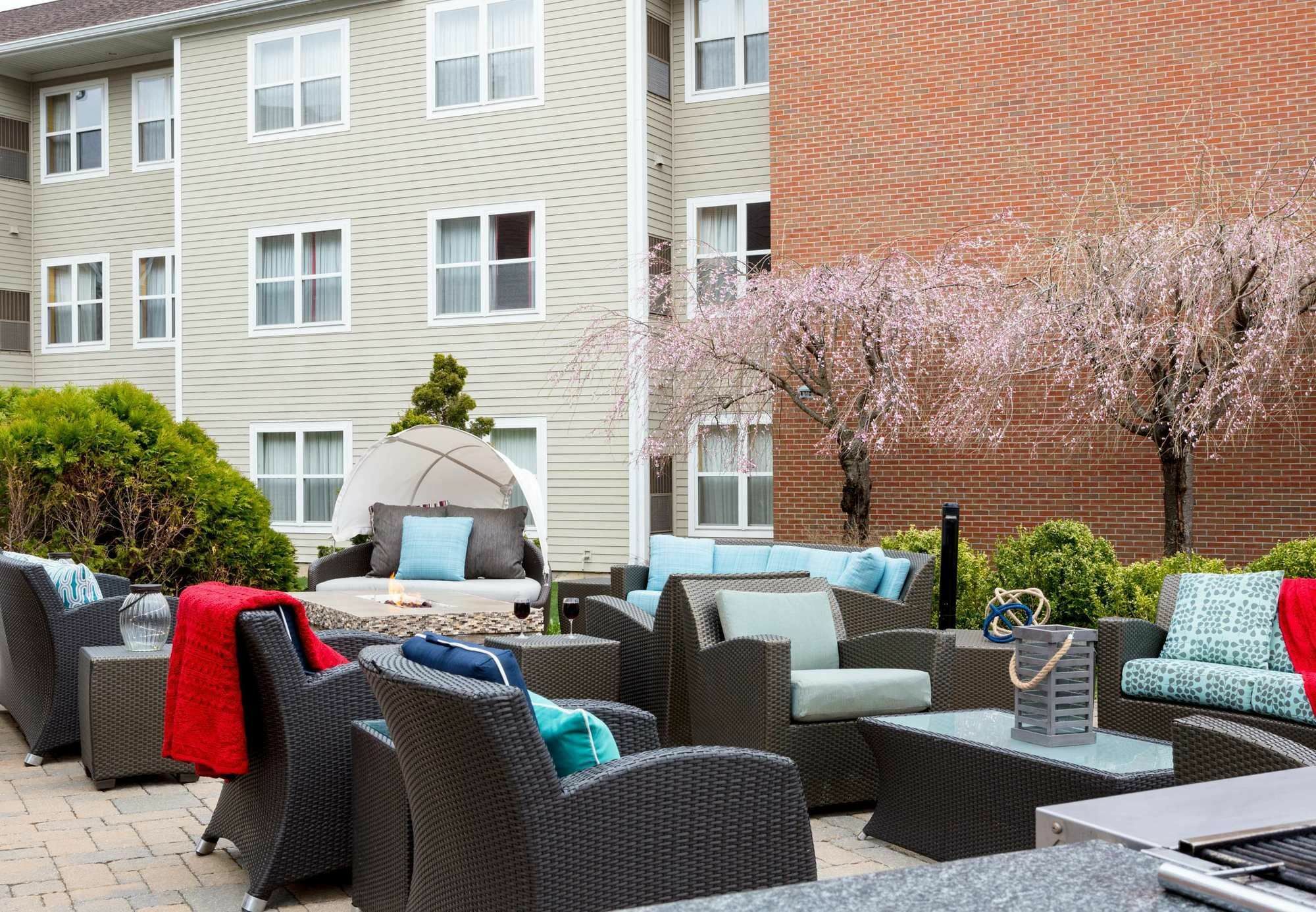 Residence Inn By Marriott Portsmouth Exteriör bild